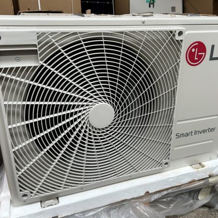 LG Buitenunit UUA1.ULO 2.5kW T/M 5.0kW MAX - Max 1 Binnenunit/NIEUWE BUITENUNIT ALLEEN ZONDER DOOS.