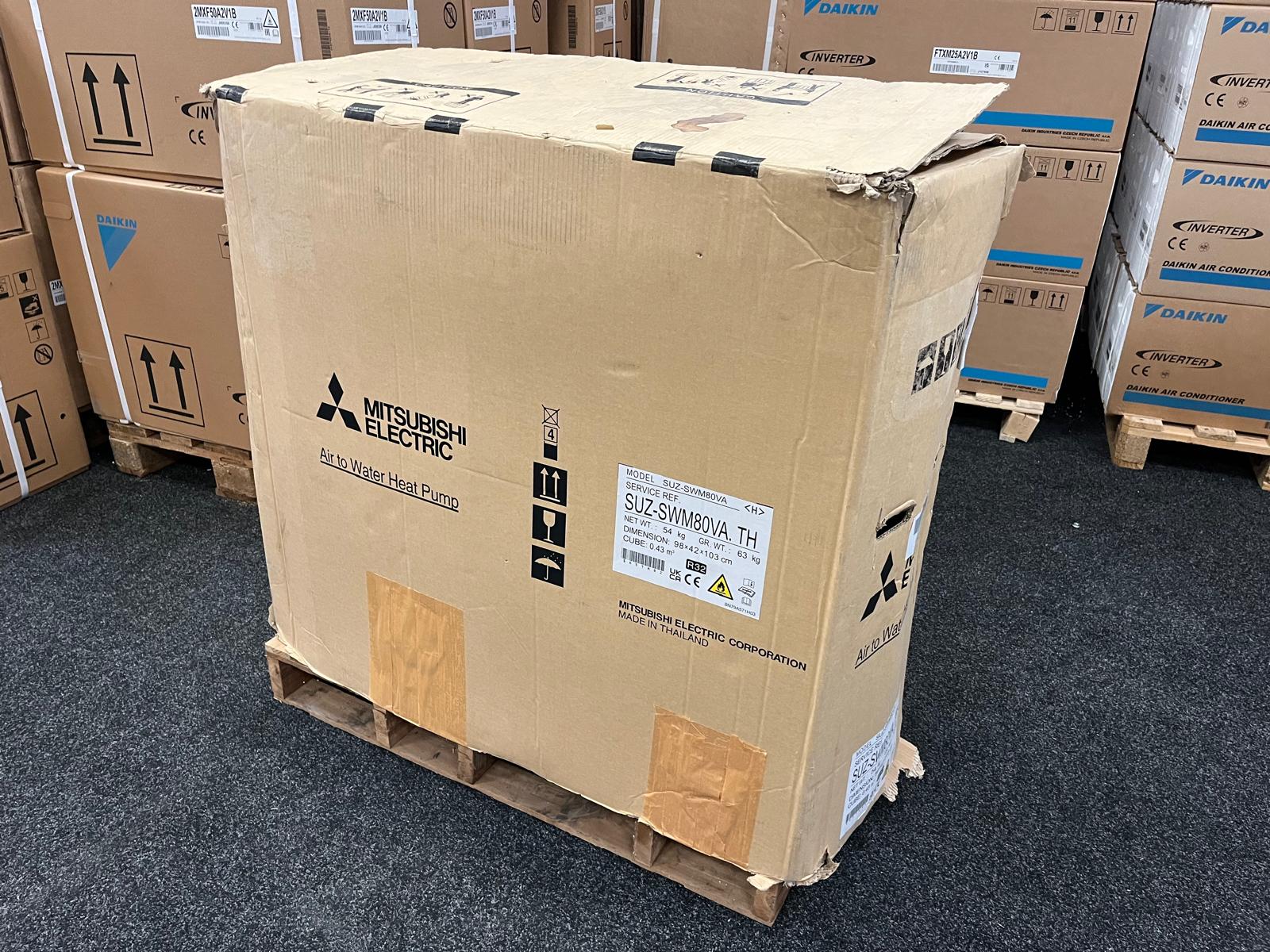 Mitsubishi Electric Ecodan 8kW SUZ-SWM80VA - 230 volt KLEINE BESCHADIGING, GEEN INVLOED OP WERKING - Afbeelding 2